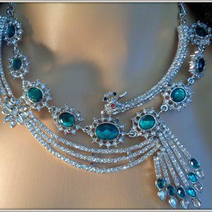 STUNNING HANDMADE LADYS NECKLACE EARRING SET